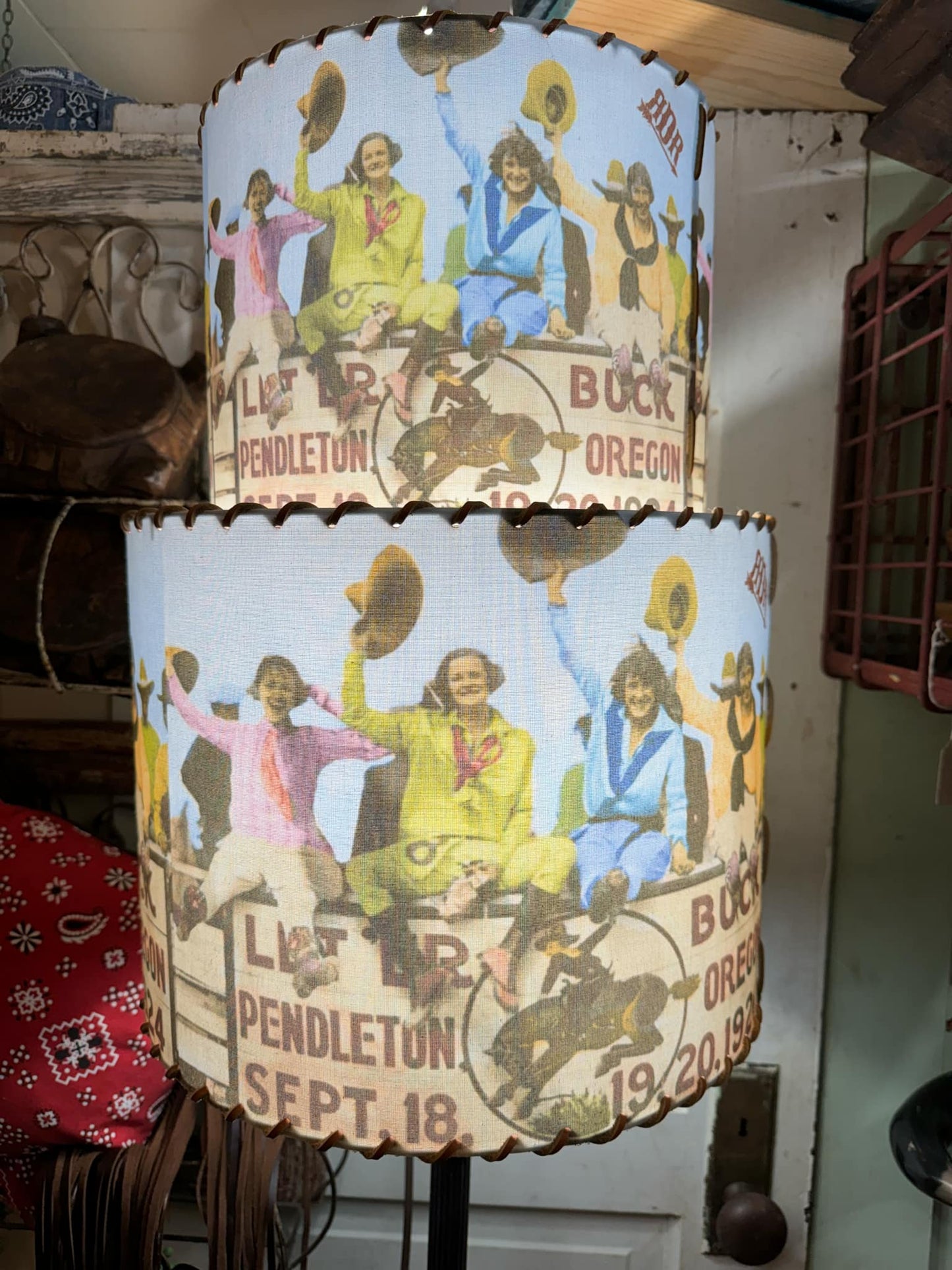 Western Scenes Lamp Shades - Pendleton Oregon Cowgirls