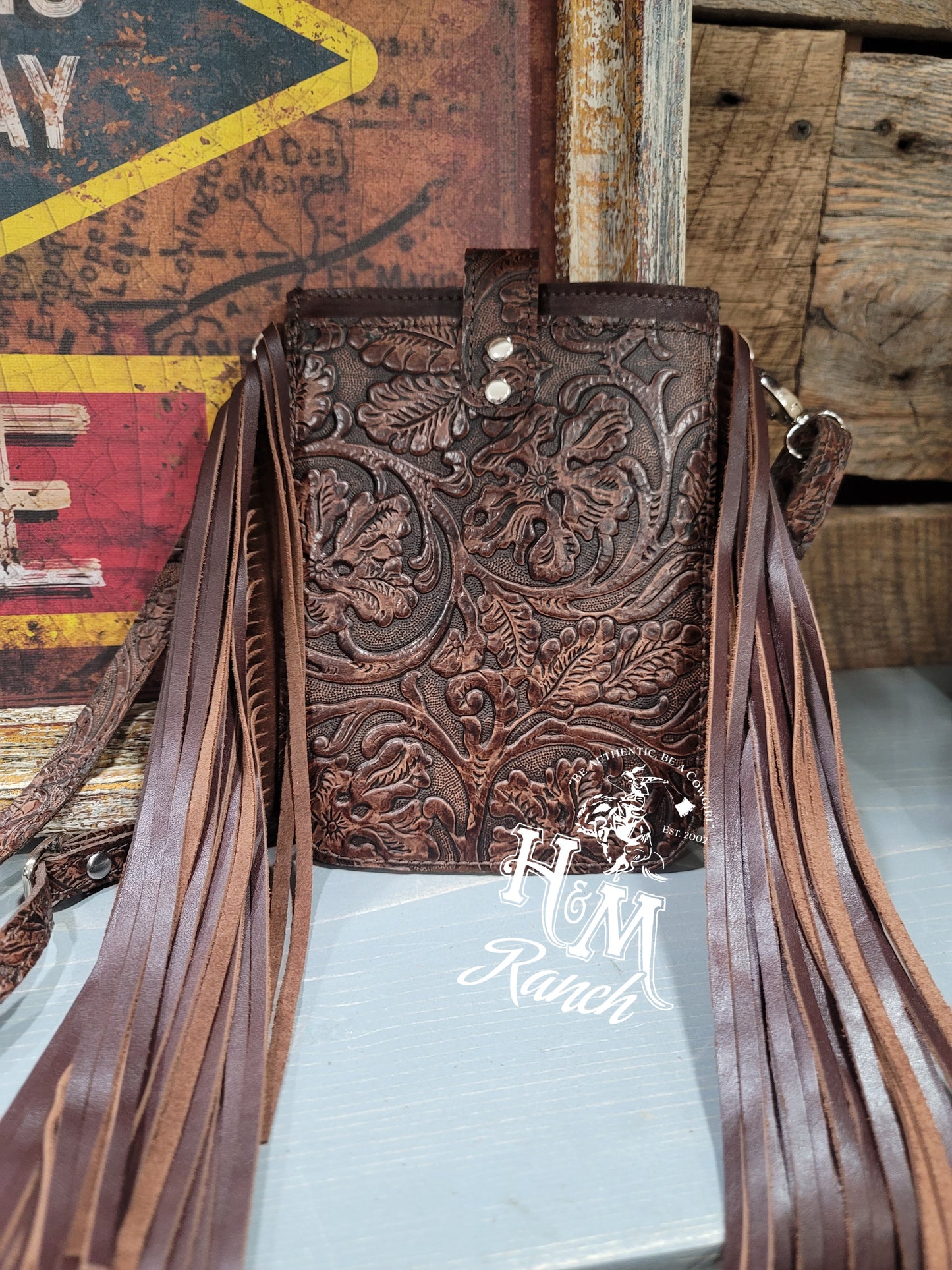 Cell Phone Crossbody Bag, Wyeth Trail Oxford