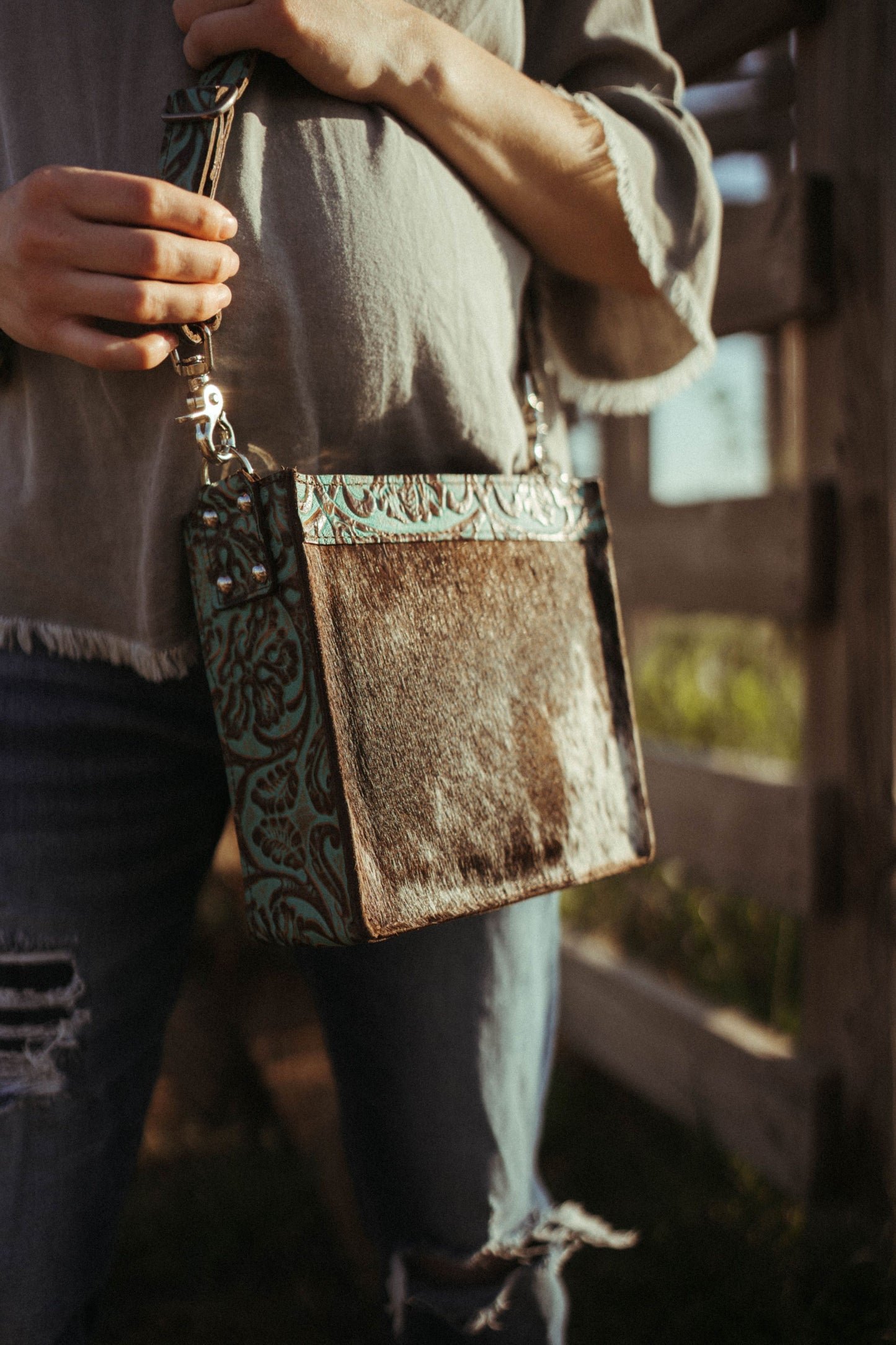 Box Style 8x8, Cowboy Tooled Turquoise