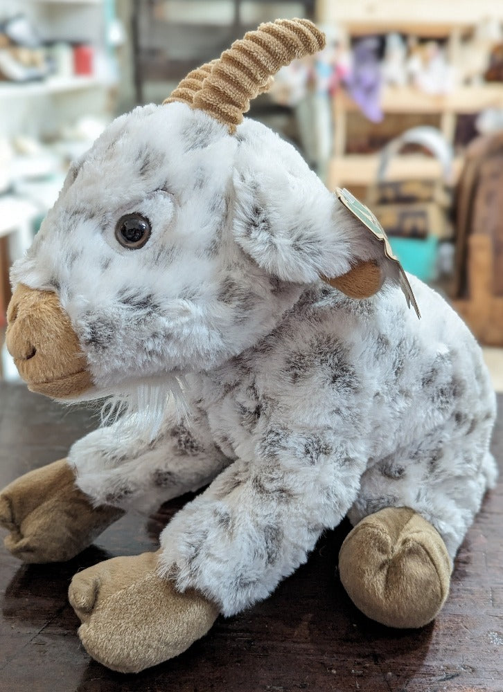 Plush toys