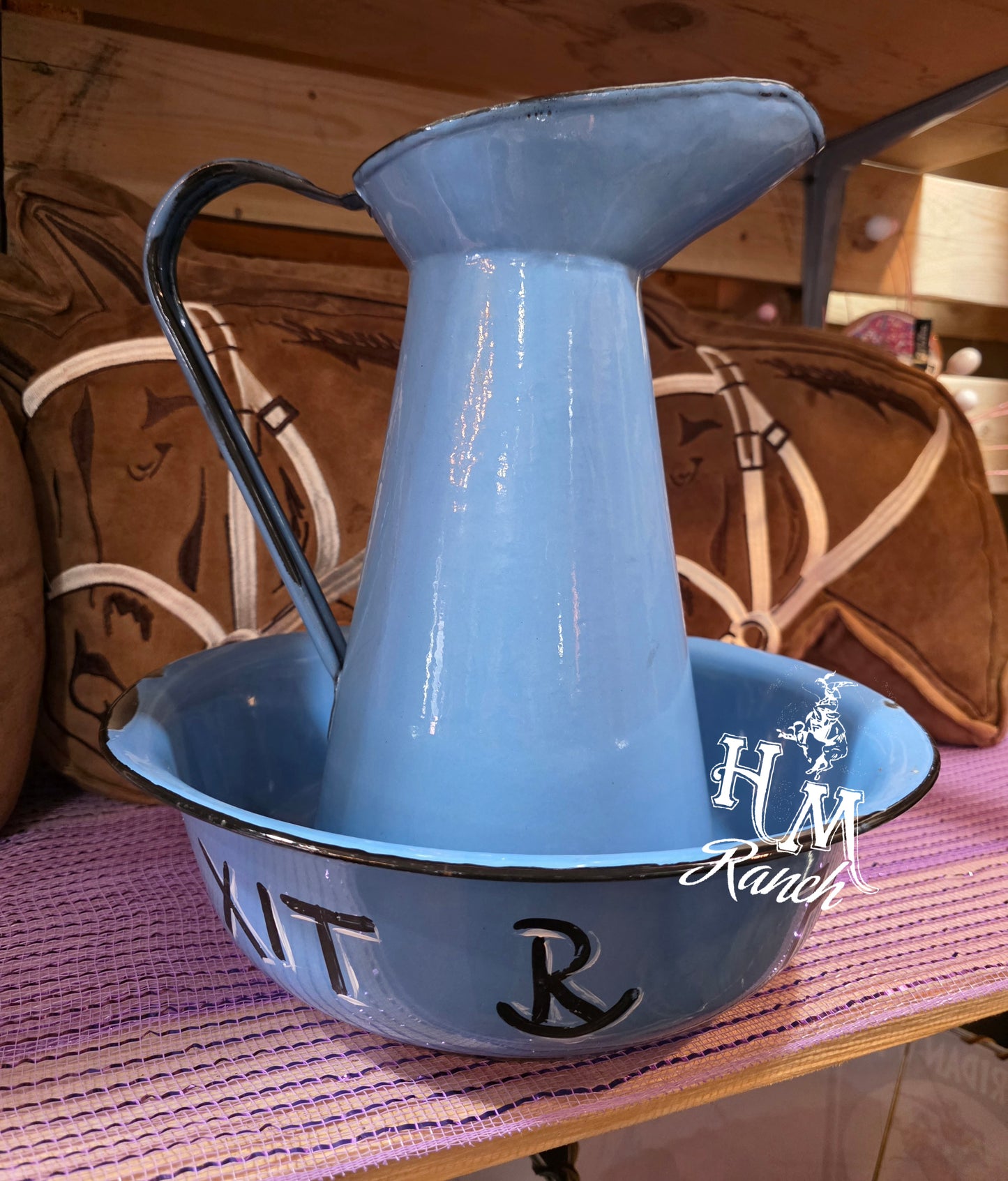 Buckskin Blue Granite, Jennifer Casebeer Art