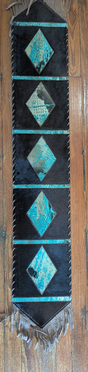 Western Table Runner, Diamond
