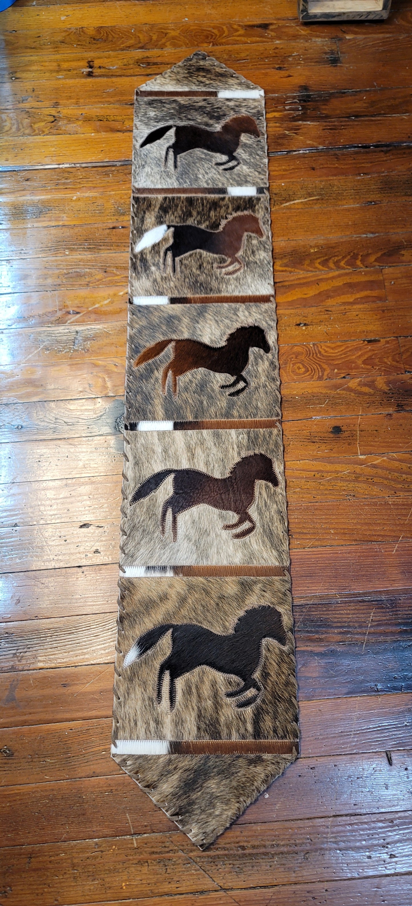 Western Table Runner, Brindle Running Horses