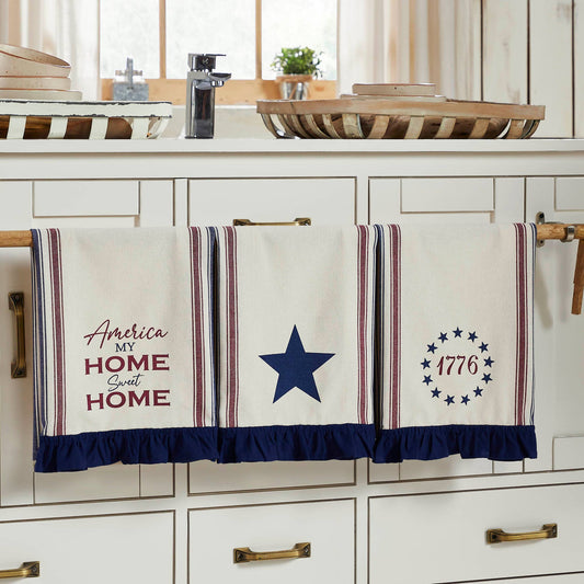 Americana Ruffled Tea Towels Patriotic