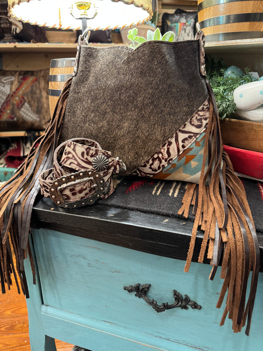 Small Hobo Handbag, Cream Cowboy Tool with Wool Corner