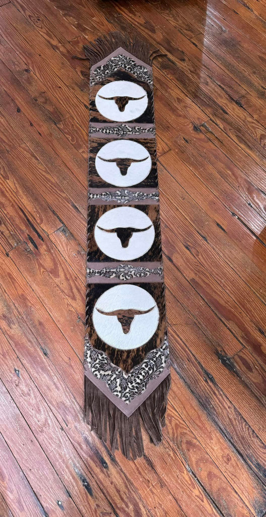 Western Table Runner, Brindle Long~horn