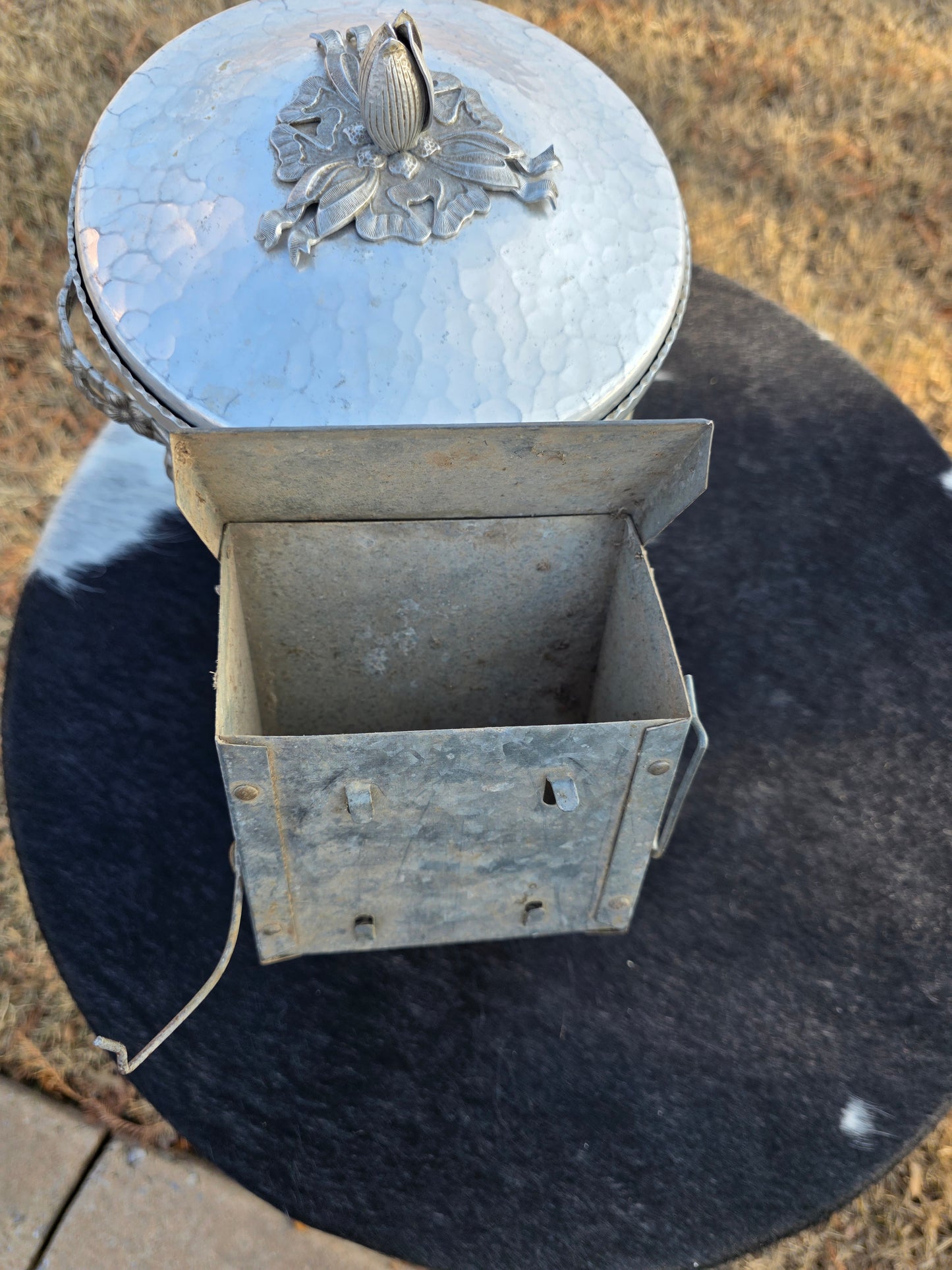 Black Baldy Feeder, Jennifer Casebeer Art