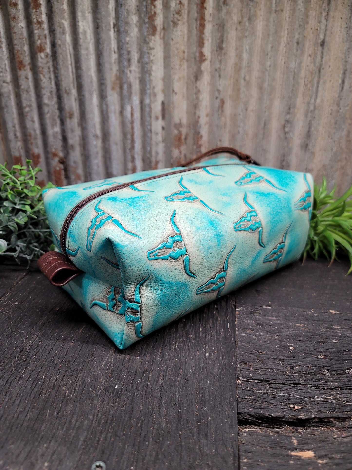 Toiletry Bag Large, Turquoise Longhorn