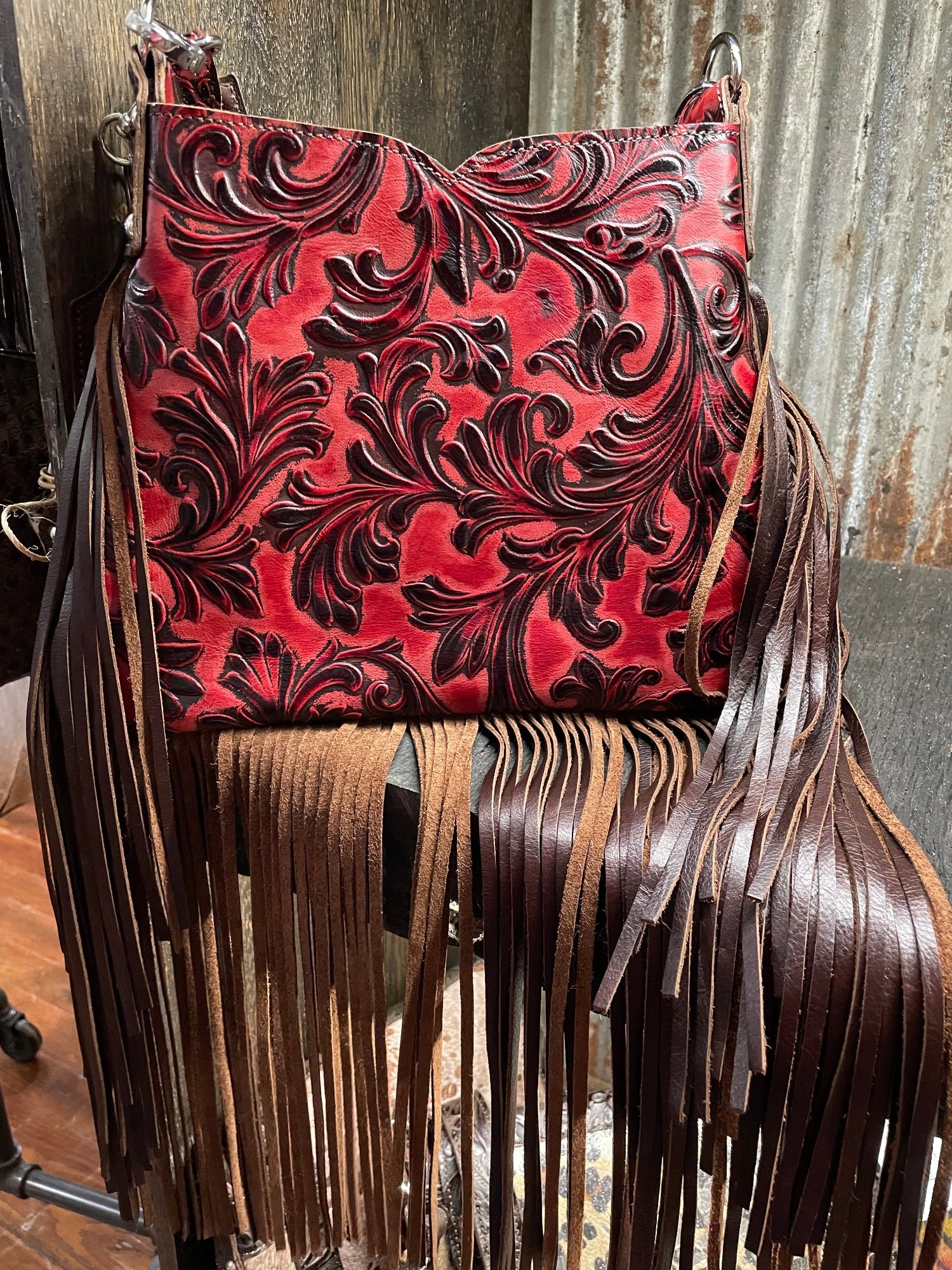 VALENTINO GARAVANI: VSling bag in grained leather - Red | Valentino  Garavani mini bag VW2B0F01 RQR online at GIGLIO.COM